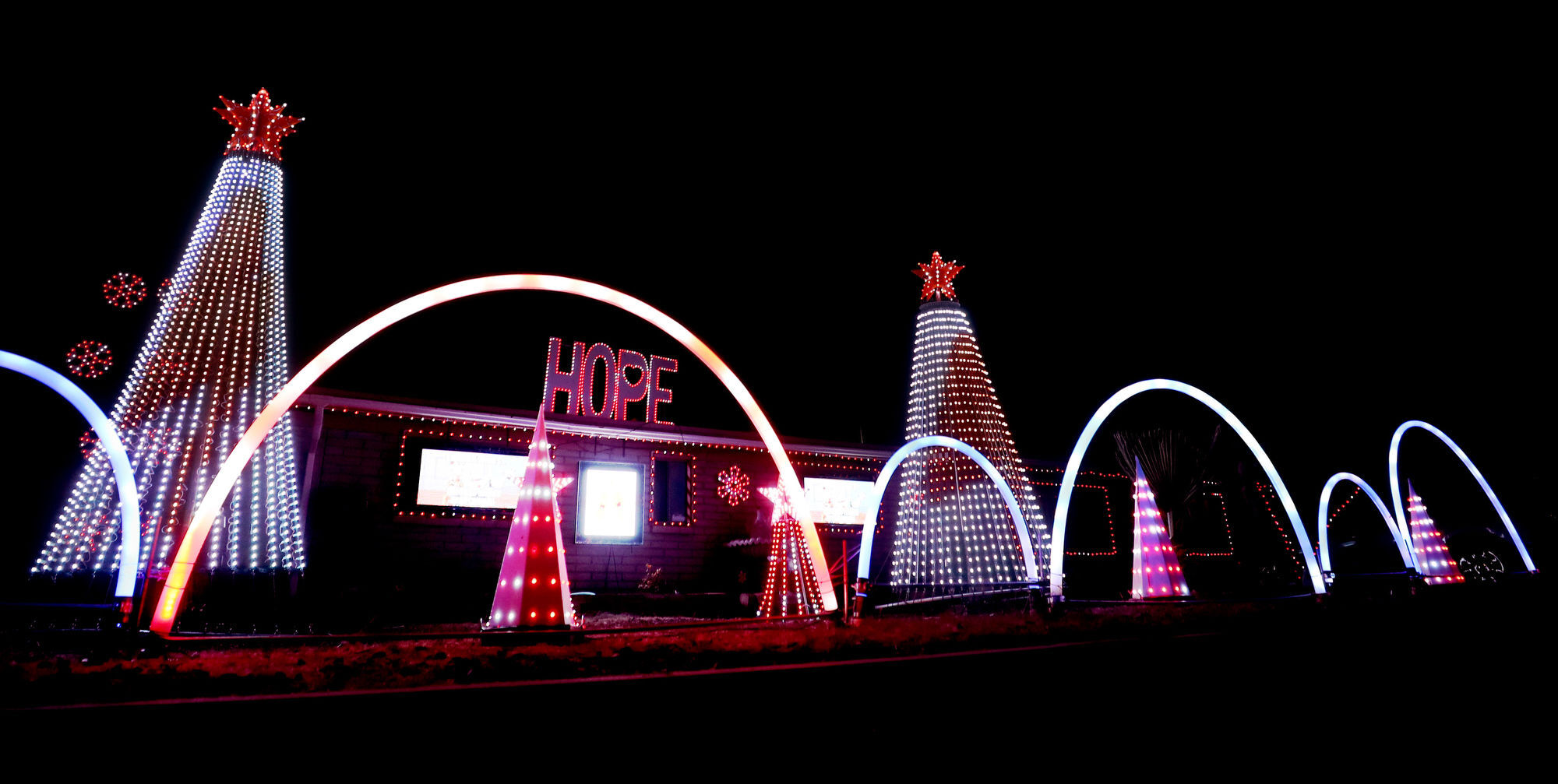 Christmas lights at homes in Tucson, 2020
